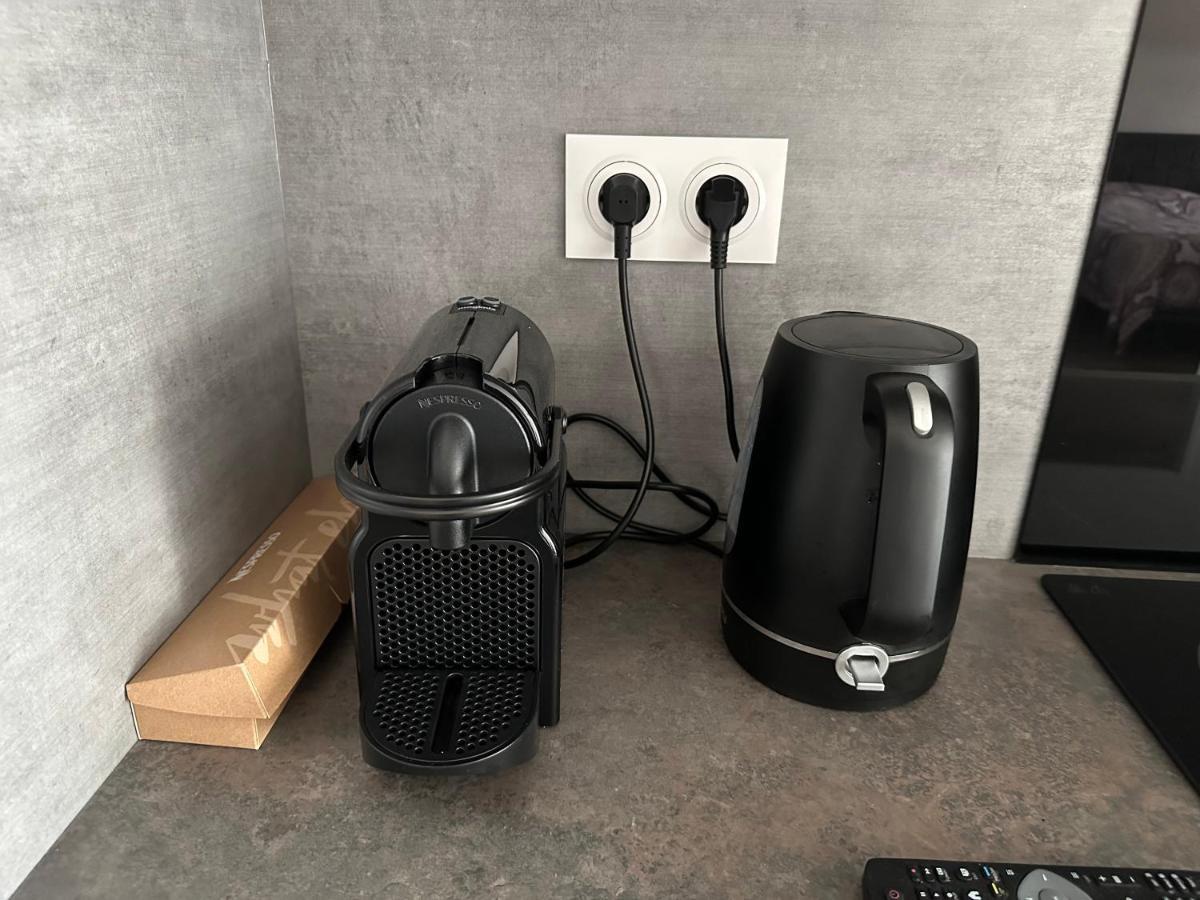 Agreable 2 Pieces Avec Balcon Et Parking Transports By Immo Kit Bnb Sarcelles Buitenkant foto