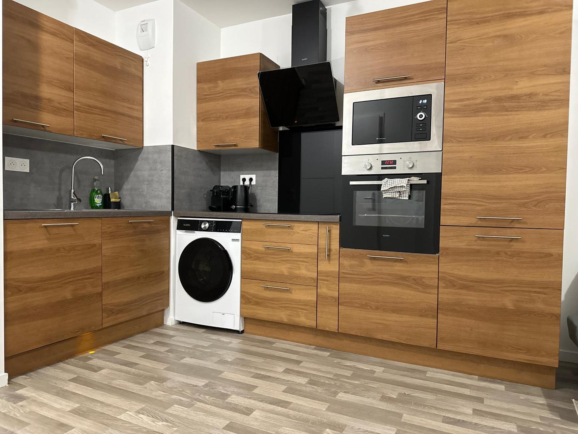 Agreable 2 Pieces Avec Balcon Et Parking Transports By Immo Kit Bnb Sarcelles Buitenkant foto